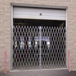 Secure outside access during the day and add security at night with heavy-duty 15 gauge steel folding gates. Provides easy installation. 6'-8' x 6' Galvanized steel webbing resists corrosion Durable 3" steel casters allow operator to quickly and fully retract gate when not in use Center drop pin rests in pre-drilled hole to secure gate when extended